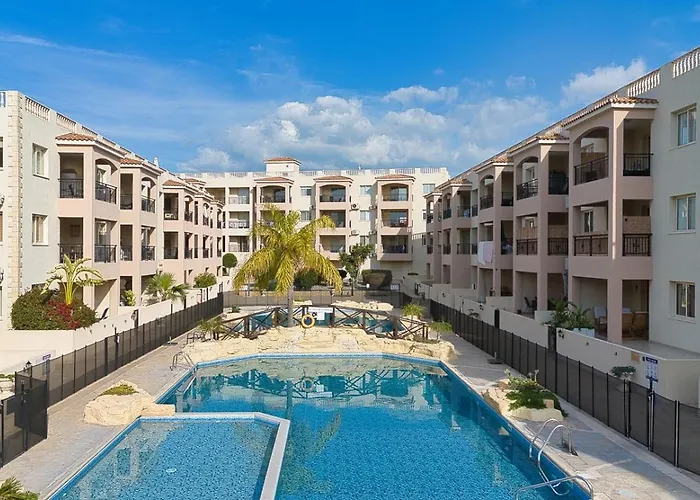 Royal Seacrest Star - Near Venus * Pafos