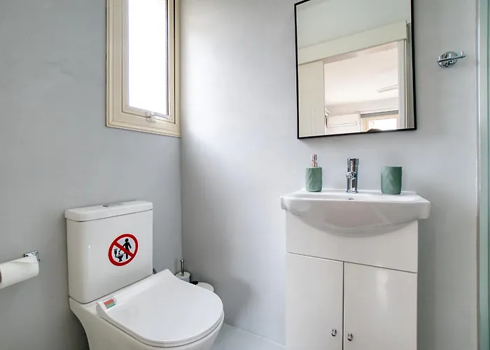 Royal Seacrest Star - Near Venus Apartamento *