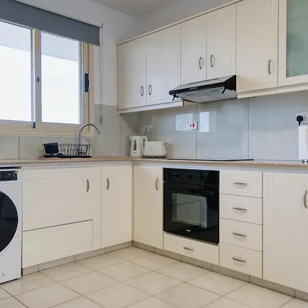 Royal Seacrest Star - Near Venus * Paphos