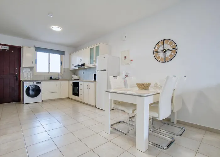 Appartamento Royal Seacrest Star - Near Venus Paphos